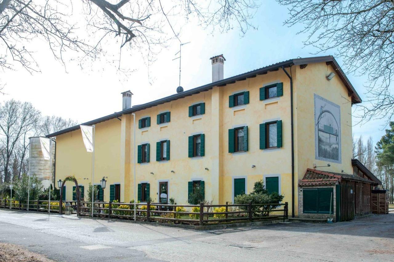 Riserva Alberoni Hotel Staranzano Eksteriør billede